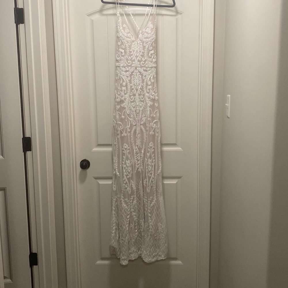 White strappy sequin gown SIZE 5/6